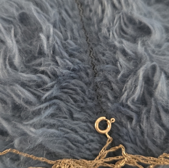 2 Broken 14k Gold Neclaces - Picture 7 of 13